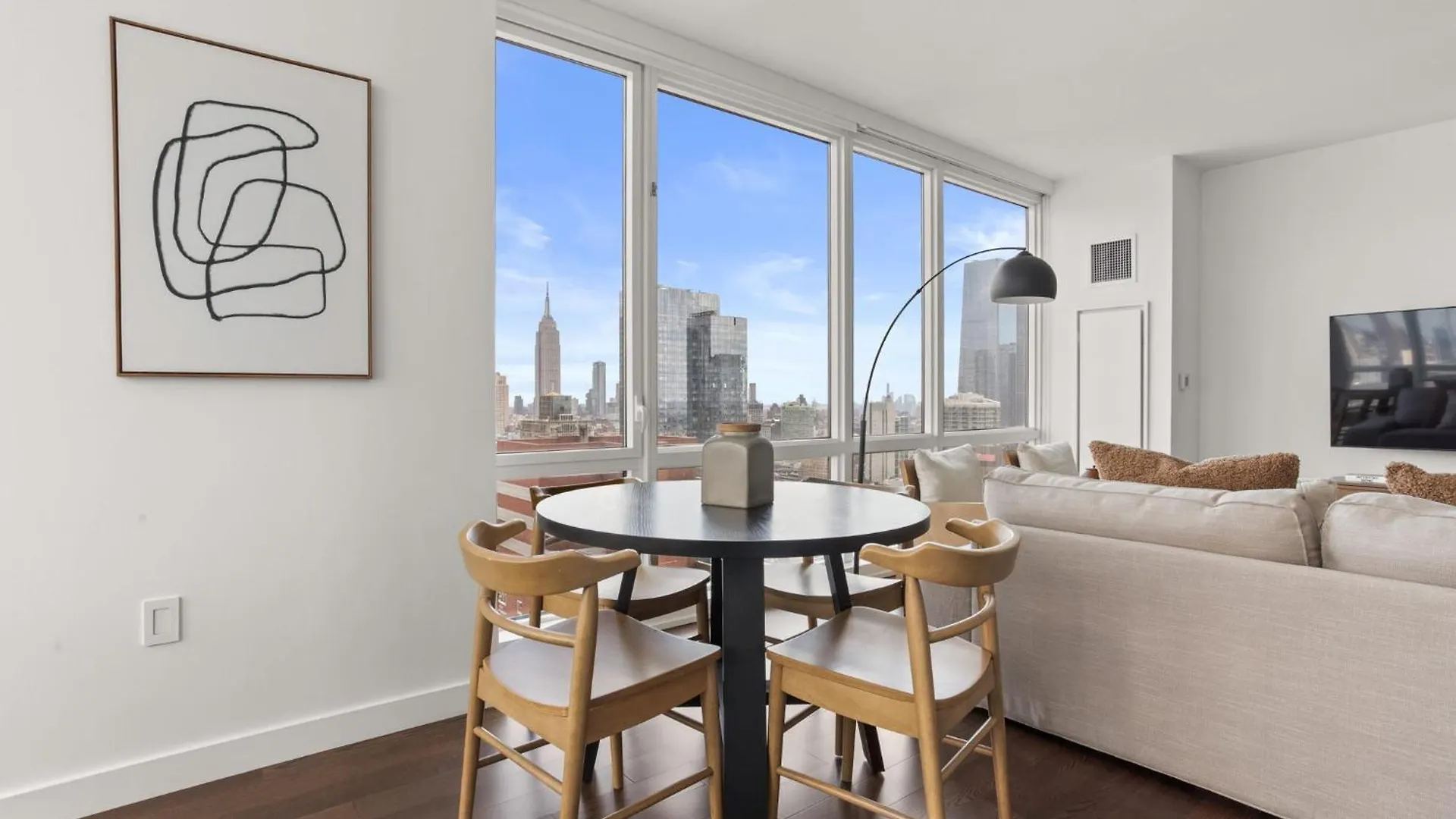 Апартаменты Stunning Views To Empire State With Amazing 2Bd Нью-Йорк